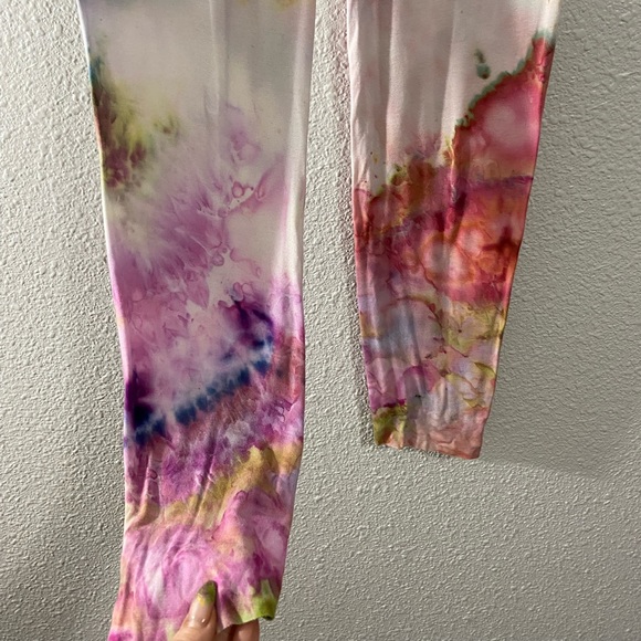 Softest ever tie dye leggings - Picture 5 of 5
